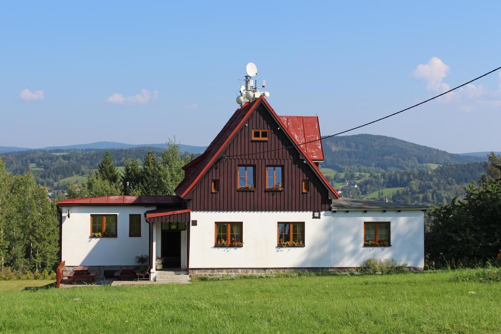 Penzion Jizerka Jablonec nad Nisou Exterior foto